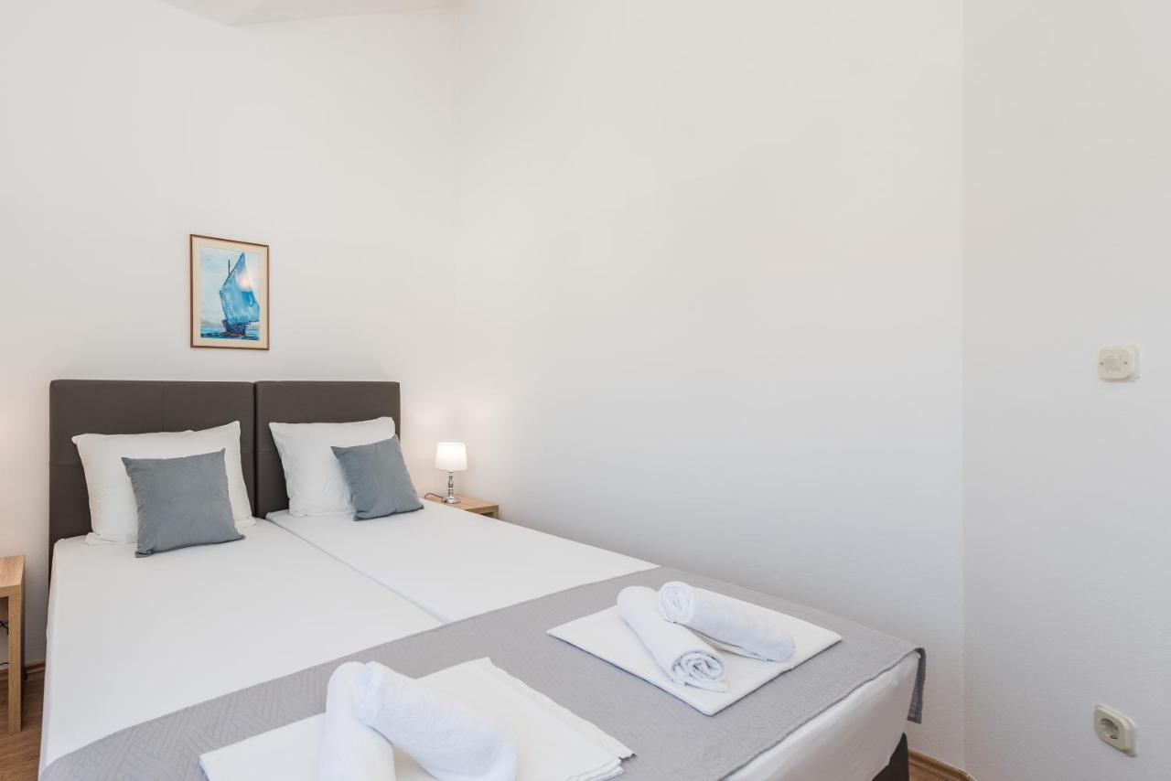 Villa Mihaela Trogir Buitenkant foto