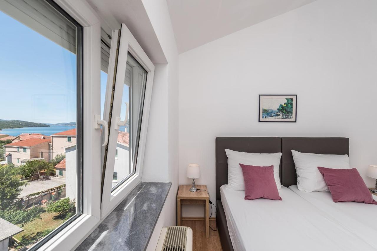 Villa Mihaela Trogir Buitenkant foto