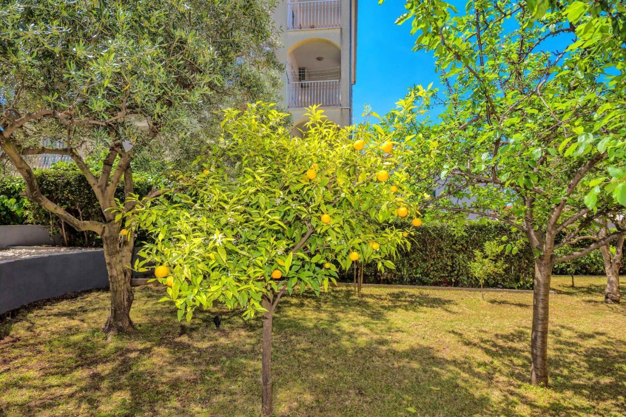 Villa Mihaela Trogir Buitenkant foto