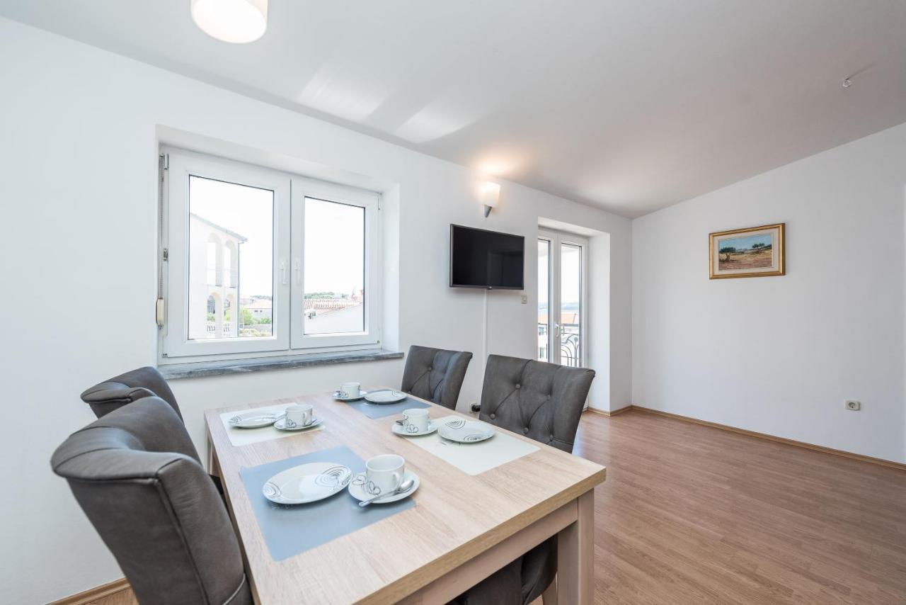 Villa Mihaela Trogir Buitenkant foto
